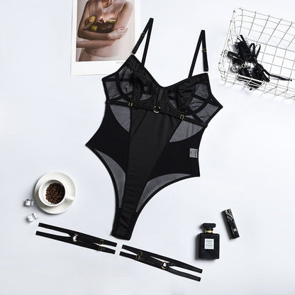Sinnlicher gestreifter Spitzen-Body Dessous